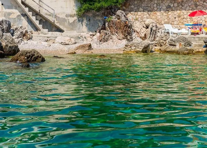 Ra Ica - Basic 아파트 *